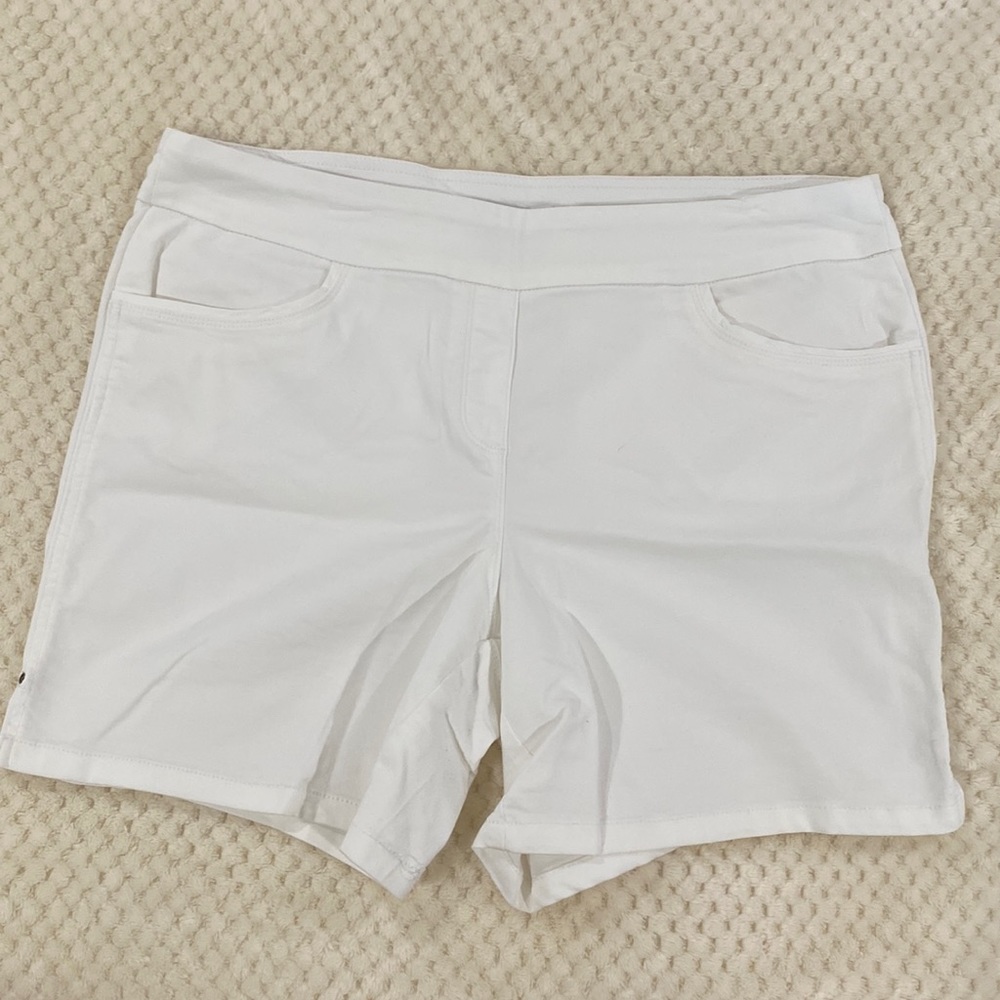 Liz Claiborne shorts